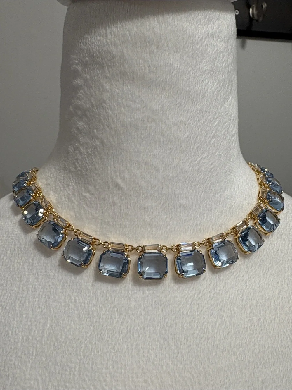 Lauren Ralph Lauren Light Blue Statement Necklace - Picture 1 of 7